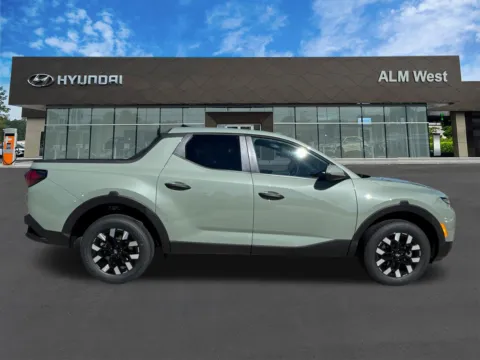 More photos of 2027 Hyundai Santa Cruz SE at ALM Hyundai West, GA