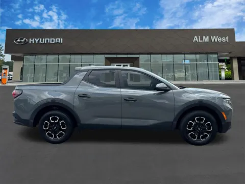 More photos of 2022 Hyundai Santa Cruz SEL at ALM Hyundai West, GA