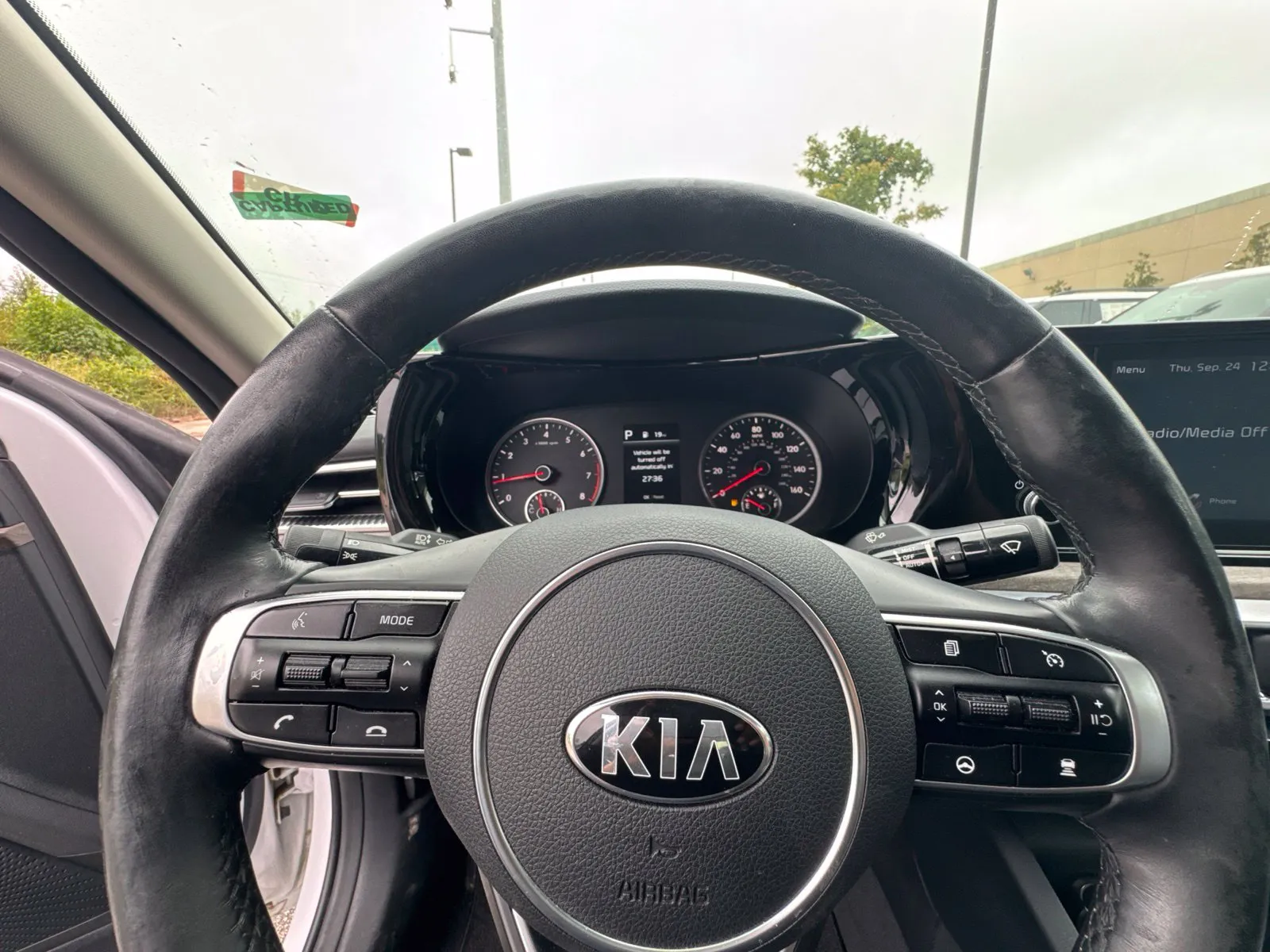 2021 Kia K5 EX - Photo 17