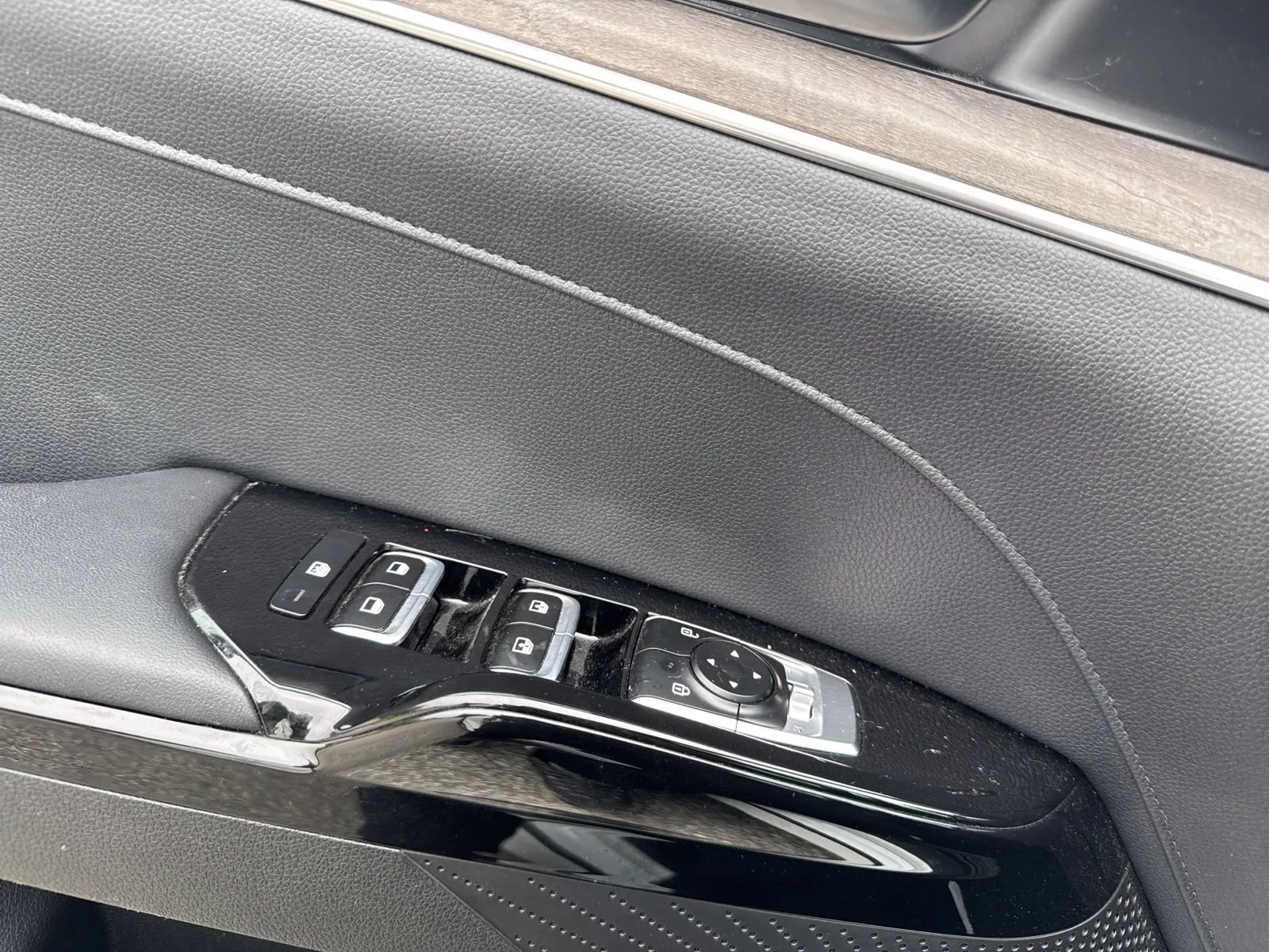 2021 Kia K5 EX - Photo 13