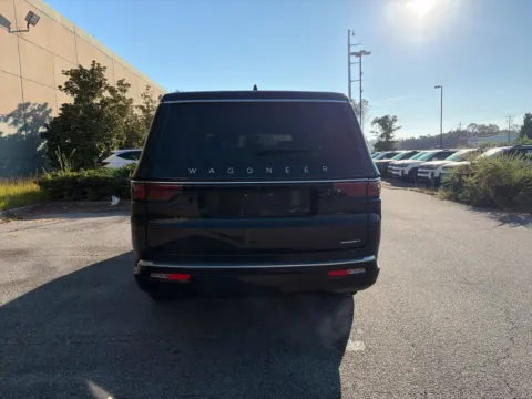 More photos of 2024 Jeep Wagoneer L Series II at ALM Hyundai West, GA