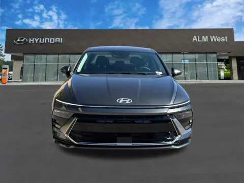 Photos of 2027 Hyundai Sonata SEL Sport for sale in Lithia Springs, GA at ALM Hyundai West