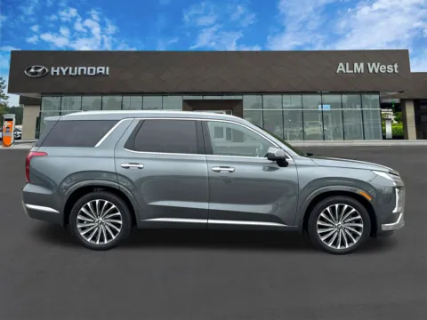 More photos of 2023 Hyundai Palisade Calligraphy at ALM Hyundai West, GA