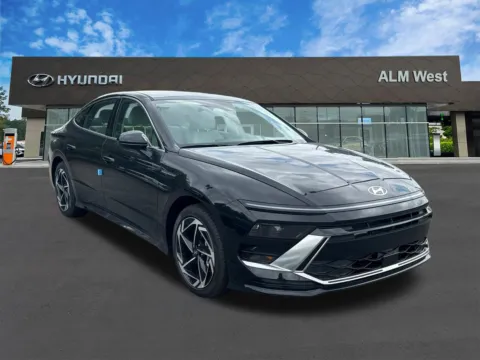 More photos of 2026 Hyundai Sonata SEL Sport at ALM Hyundai West, GA