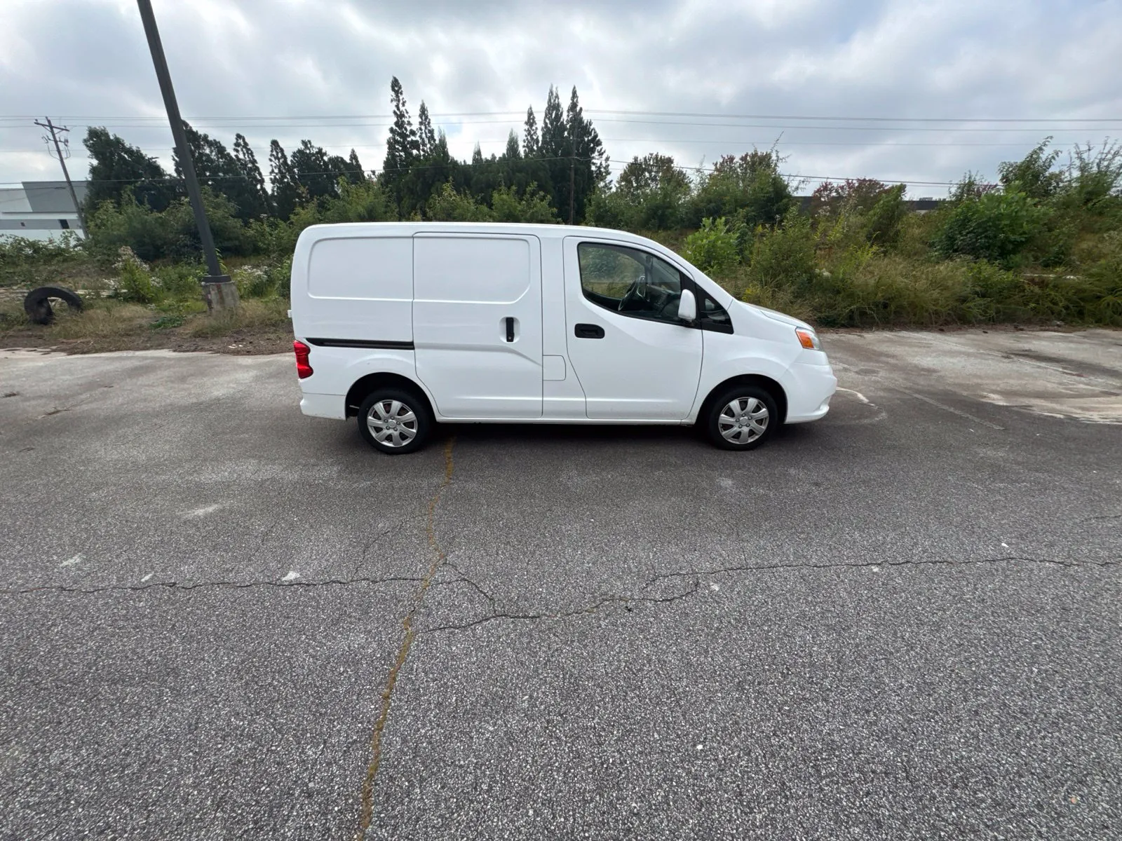2015 Nissan NV200 SV - Photo 5