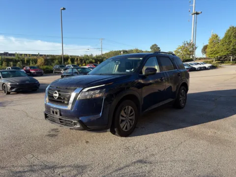 Photos of 2025 Nissan Pathfinder SV for sale in Lithia Springs, GA at ALM Hyundai West