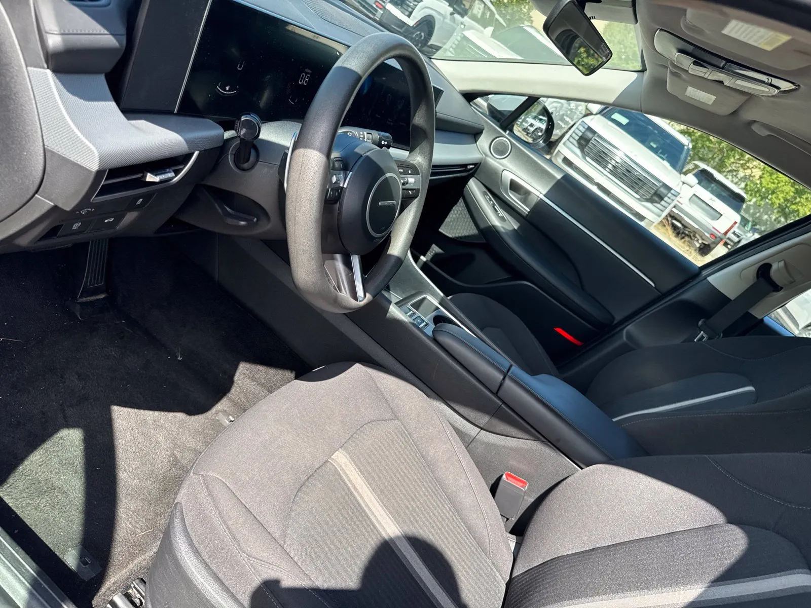 2025 Hyundai Sonata SEL - Photo 22