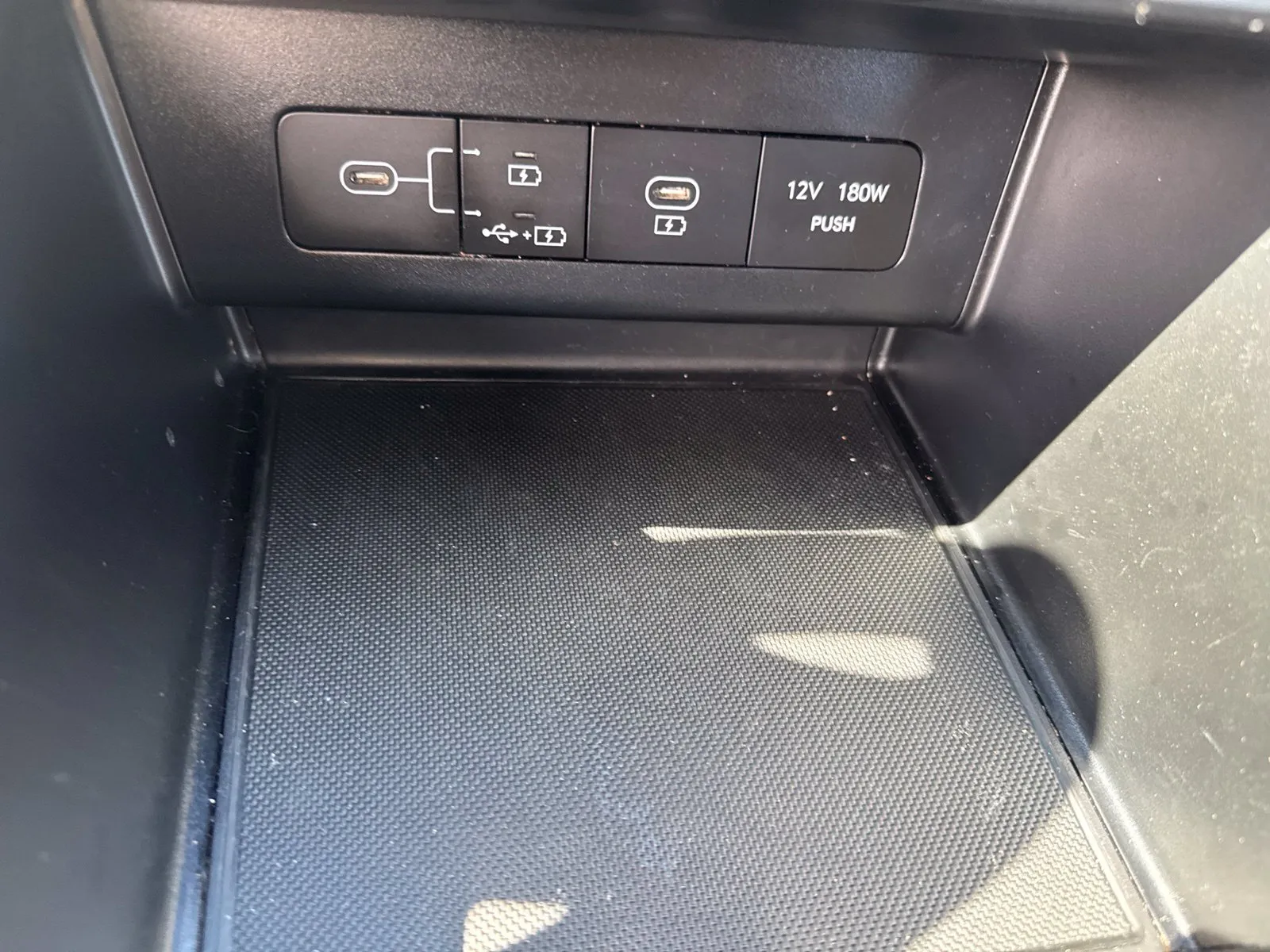 2025 Hyundai Sonata SEL - Photo 18