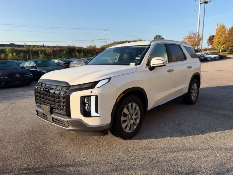 Photos of 2025 Hyundai Palisade SEL for sale in Lithia Springs, GA at ALM Hyundai West