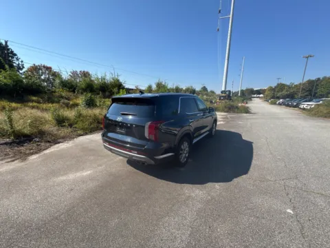More photos of 2025 Hyundai Palisade SEL at ALM Hyundai West, GA