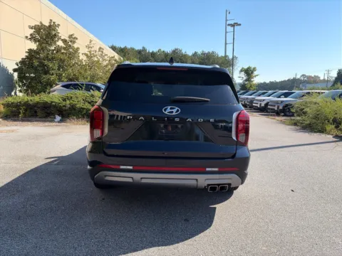 More photos of 2025 Hyundai Palisade SEL at ALM Hyundai West, GA