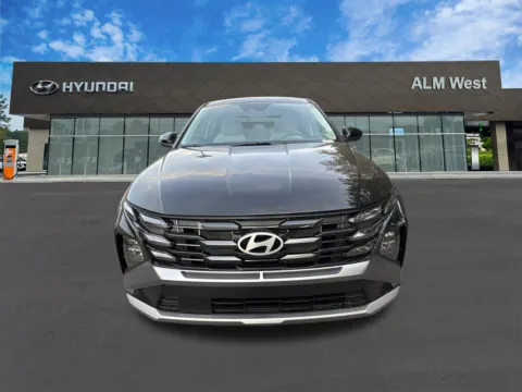 Photos of 2026 Hyundai Tucson SE for sale in Lithia Springs, GA at ALM Hyundai West