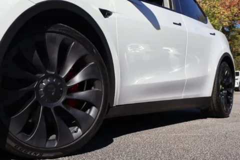 Photos of 2022 Tesla Model Y Performance for sale in Lithia Springs, GA at ALM Hyundai West