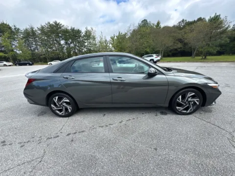 More photos of 2025 Hyundai Elantra SEL Sport at ALM Hyundai West, GA