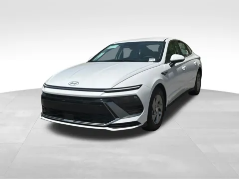 White 2025 Hyundai Sonata SE for sale in Lithia Springs, GA