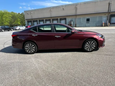 More photos of 2023 Nissan Altima 2.5 SV at ALM Hyundai West, GA