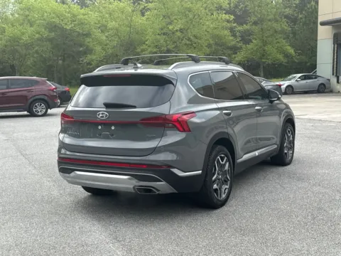 More photos of 2022 Hyundai Santa Fe Limited at ALM Hyundai West, GA