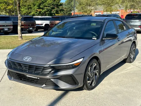 Gray 2025 Hyundai Elantra SEL Sport for sale in Lithia Springs, GA