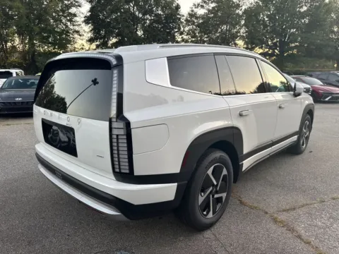 More photos of 2026 Hyundai IONIQ 9 SE at ALM Hyundai West, GA