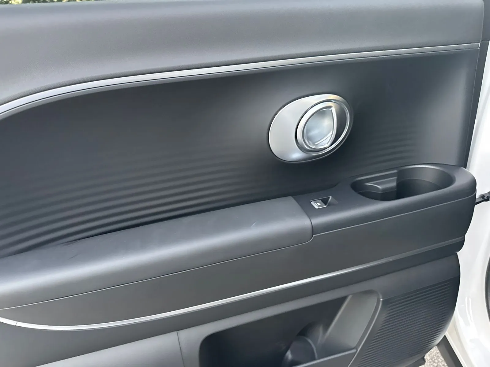 2026 Hyundai IONIQ 9 SE - Photo 21
