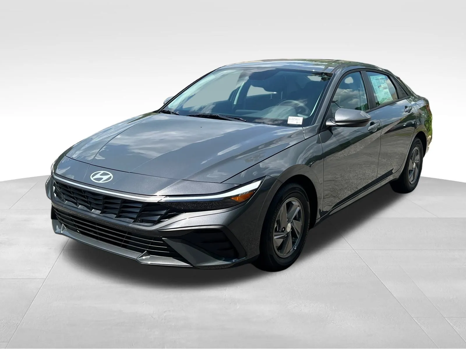Gray 2025 Hyundai Elantra SE for sale in Lithia Springs, GA