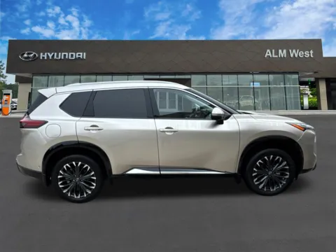 More photos of 2024 Nissan Rogue Platinum at ALM Hyundai West, GA