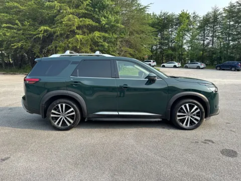 More photos of 2024 Nissan Pathfinder Platinum at ALM Hyundai West, GA