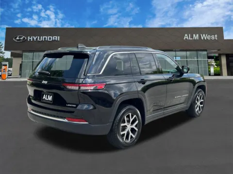 More photos of 2024 Jeep Grand Cherokee Limited at ALM Hyundai West, GA