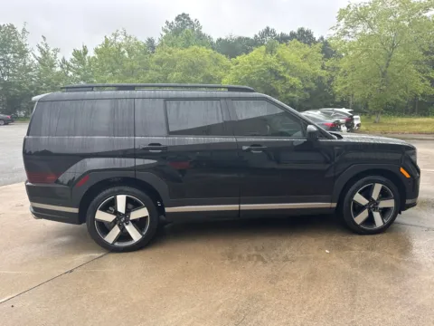More photos of 2024 Hyundai Santa Fe Limited at ALM Hyundai West, GA
