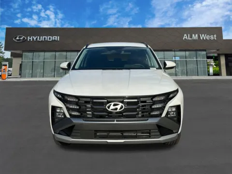 Photos of 2025 Hyundai Tucson SEL for sale in Lithia Springs, GA at ALM Hyundai West