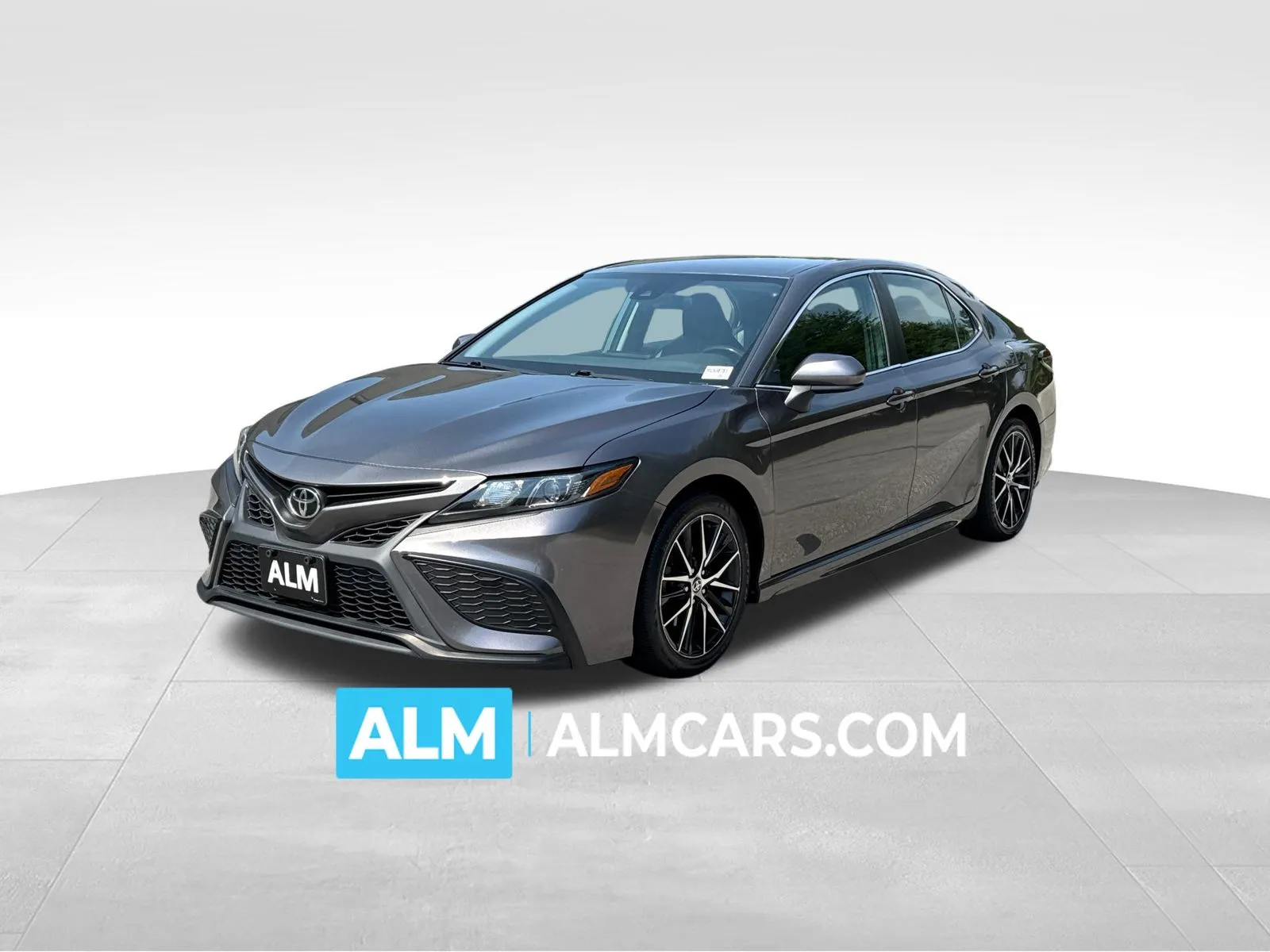 Gray 2021 Toyota Camry SE for sale in Lithia Springs, GA