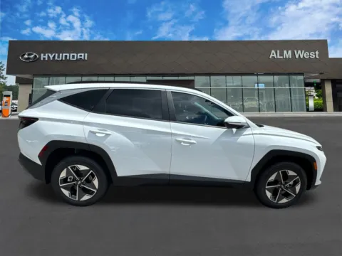 More photos of 2025 Hyundai Tucson Hybrid SEL Convenience at ALM Hyundai West, GA