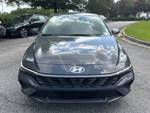 Photos of 2025 Hyundai Elantra SE for sale in Lithia Springs, GA at ALM Hyundai West