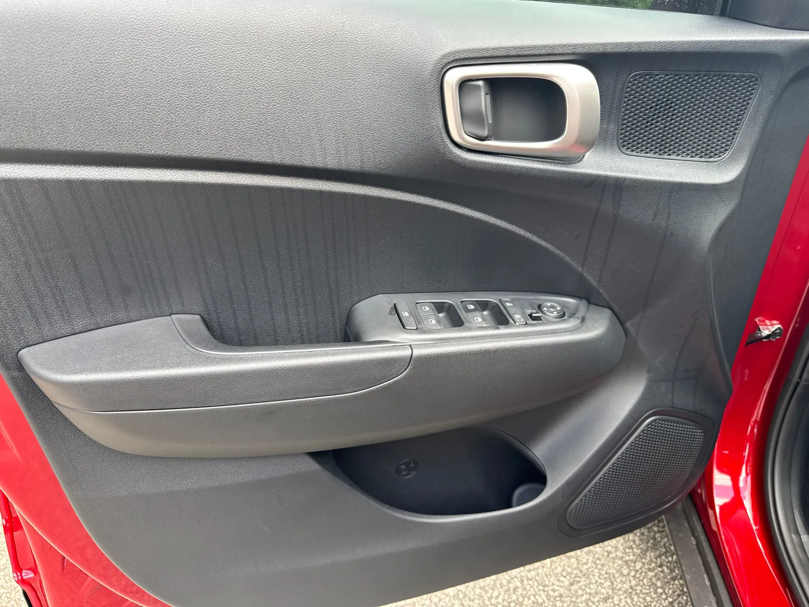 2025 Hyundai Venue SEL - Photo 11