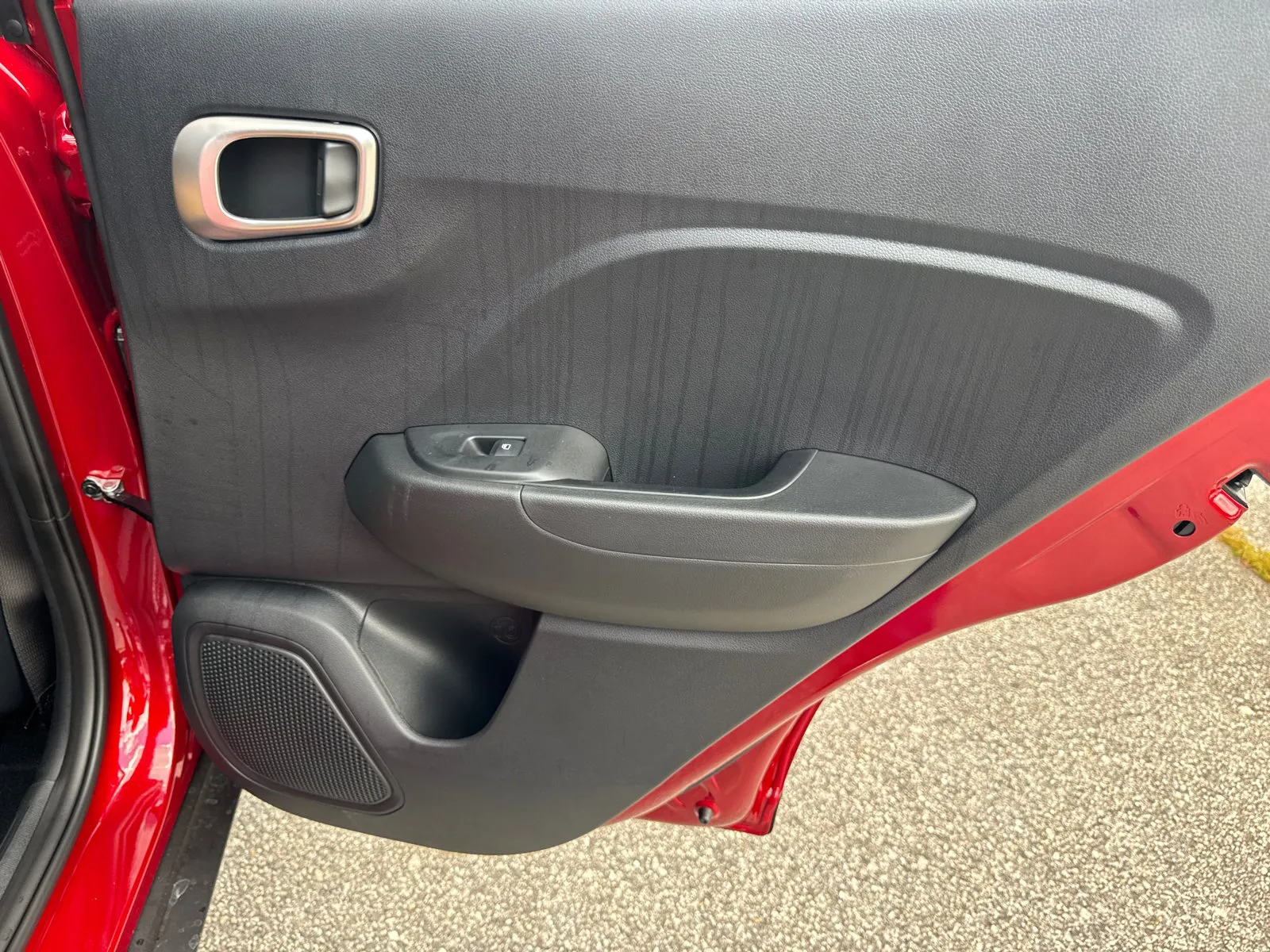 2025 Hyundai Venue SEL - Photo 16