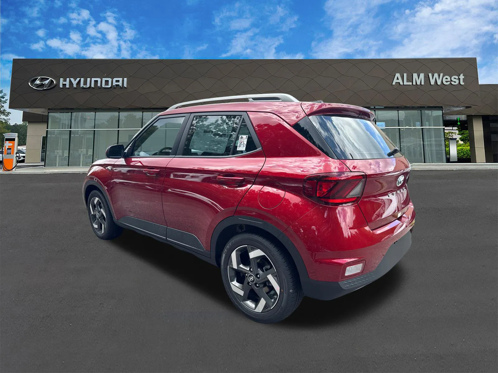 2025 Hyundai Venue SEL - Photo 8