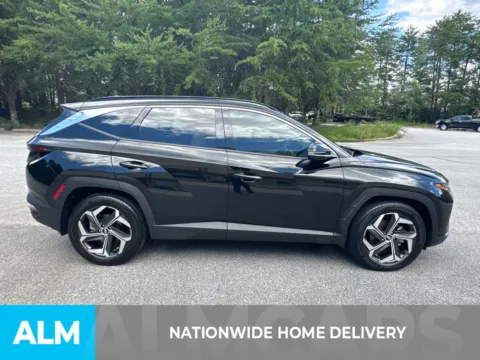 More photos of 2024 Hyundai Tucson Limited at ALM Hyundai West, GA