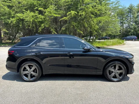 More photos of 2025 Genesis GV70 3.5T Sport at ALM Hyundai West, GA