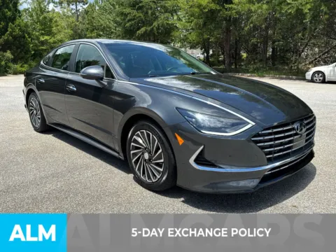 More photos of 2022 Hyundai Sonata Hybrid Limited at ALM Hyundai West, GA