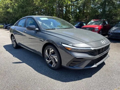 Another view of 2025 Hyundai Elantra SEL Sport for sale in Lithia Springs, GA at ALM Hyundai West