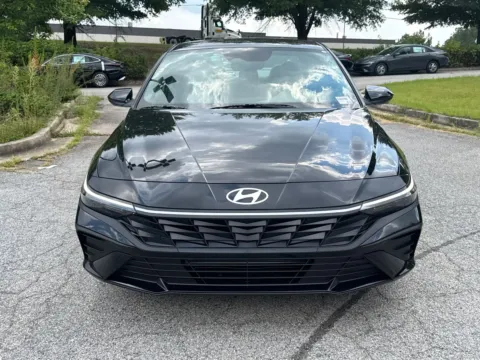 Photos of 2025 Hyundai Elantra SEL Sport for sale in Lithia Springs, GA at ALM Hyundai West