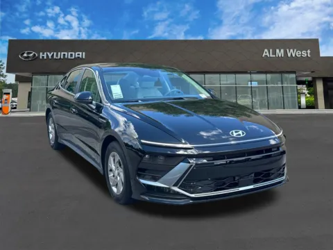 Another view of 2025 Hyundai Sonata SE for sale in Lithia Springs, GA at ALM Hyundai West