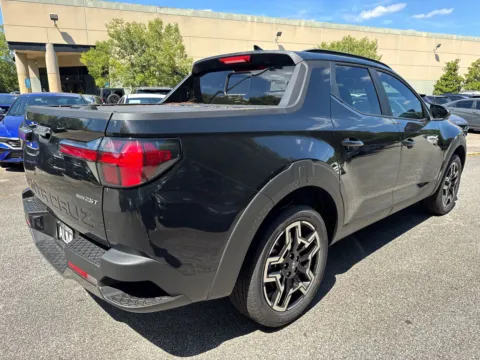 More photos of 2026 Hyundai Santa Cruz Limited at ALM Hyundai West, GA