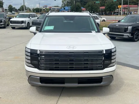 Photos of 2026 Hyundai Palisade SEL for sale in Lithia Springs, GA at ALM Hyundai West