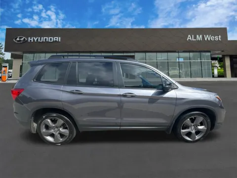 More photos of 2021 Honda Passport Touring at ALM Hyundai West, GA