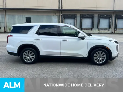 More photos of 2023 Hyundai Palisade SE at ALM Hyundai West, GA
