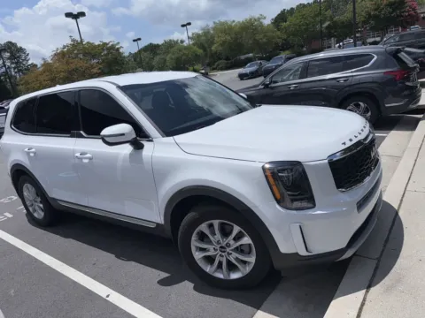 White 2022 Kia Telluride LX for sale in Lithia Springs, GA