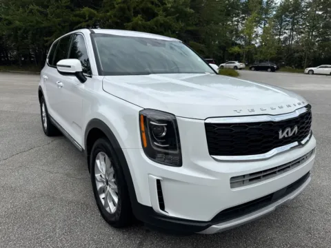 Another view of 2022 Kia Telluride LX for sale in Lithia Springs, GA at ALM Hyundai West