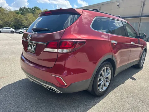 More photos of 2017 Hyundai Santa Fe SE at ALM Hyundai West, GA