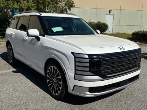 Another view of 2026 Hyundai Palisade Calligraphy for sale in Lithia Springs, GA at ALM Hyundai West